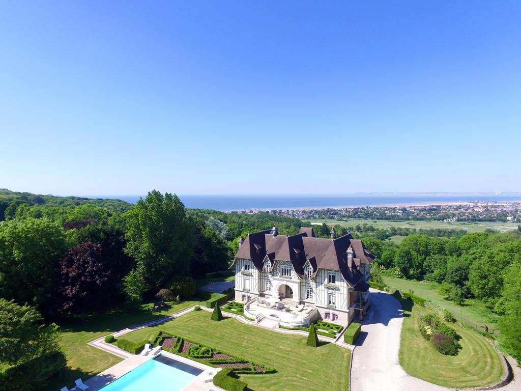 도빌 Manoir De Benerville B&B 외부 사진