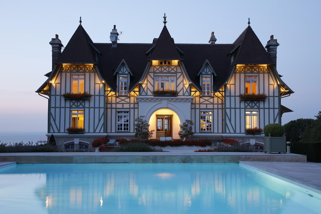 도빌 Manoir De Benerville B&B 외부 사진