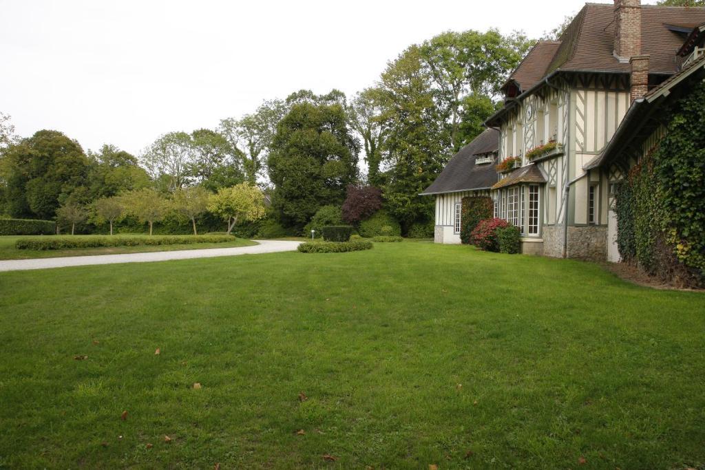 도빌 Manoir De Benerville B&B 외부 사진